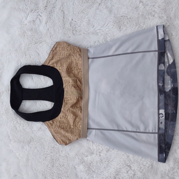 LULULEMON TOP. - Picture 11 of 12